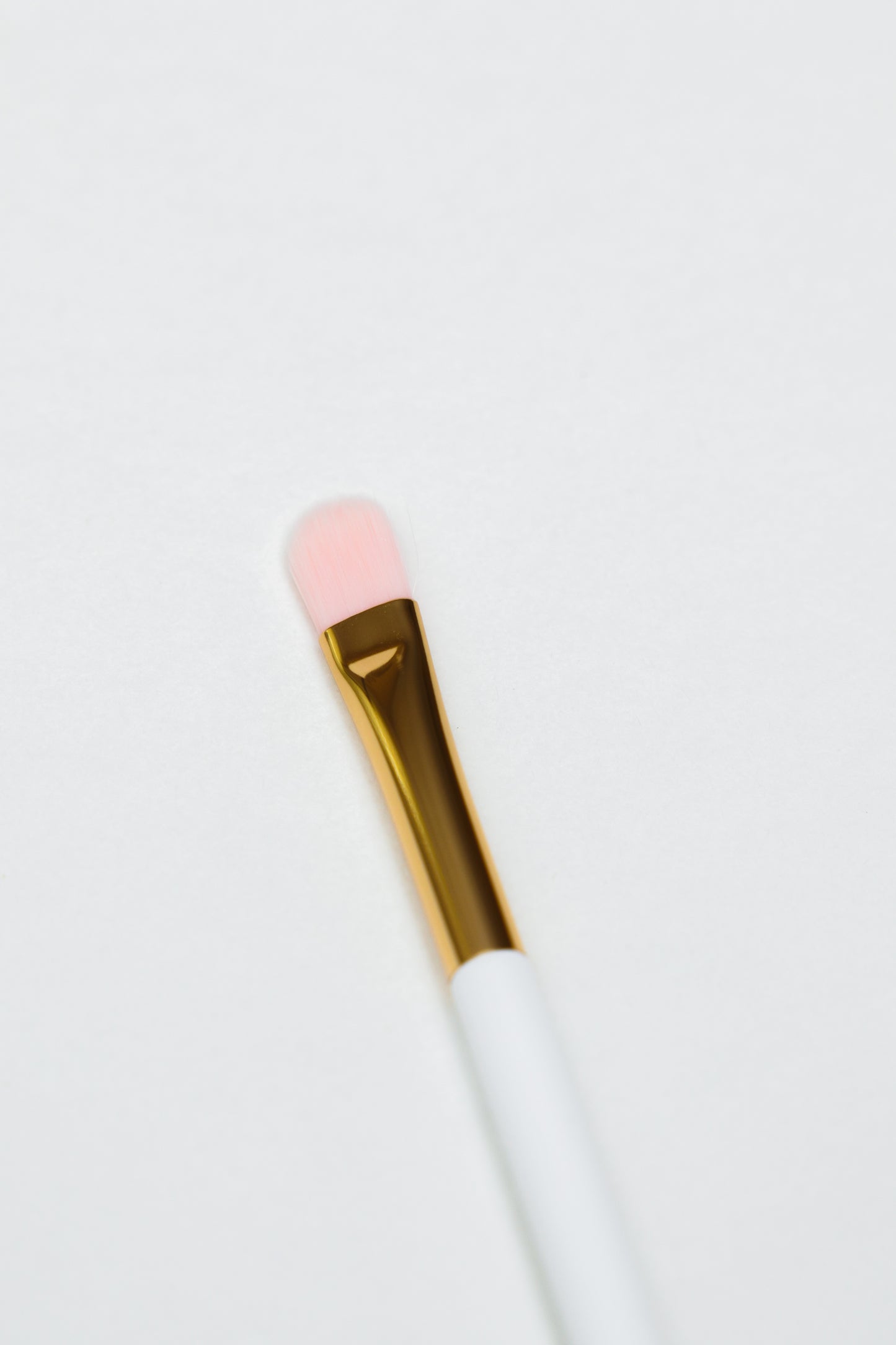 E1 Flat Concealer Brush