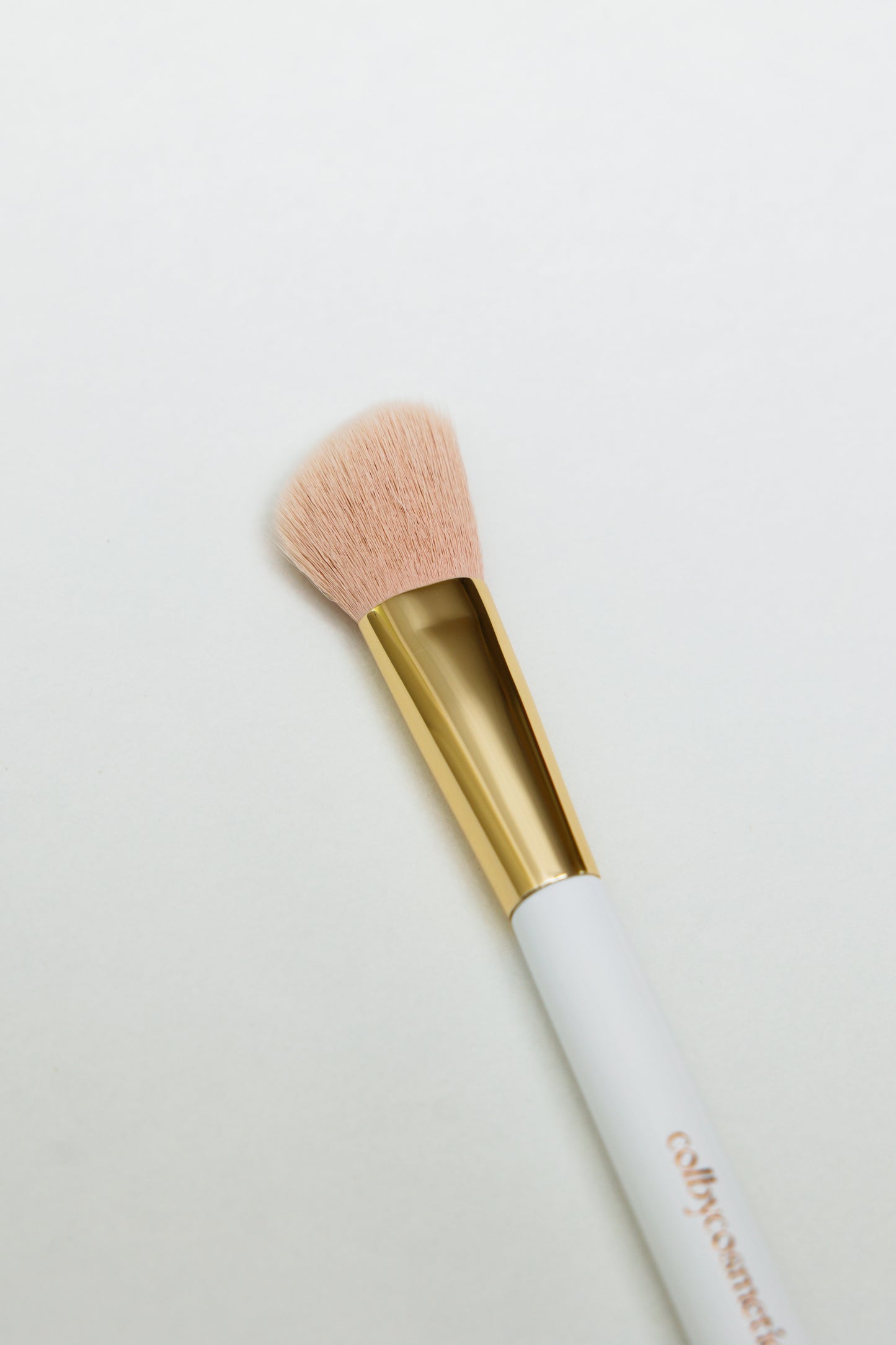 F3 Blusher Brush